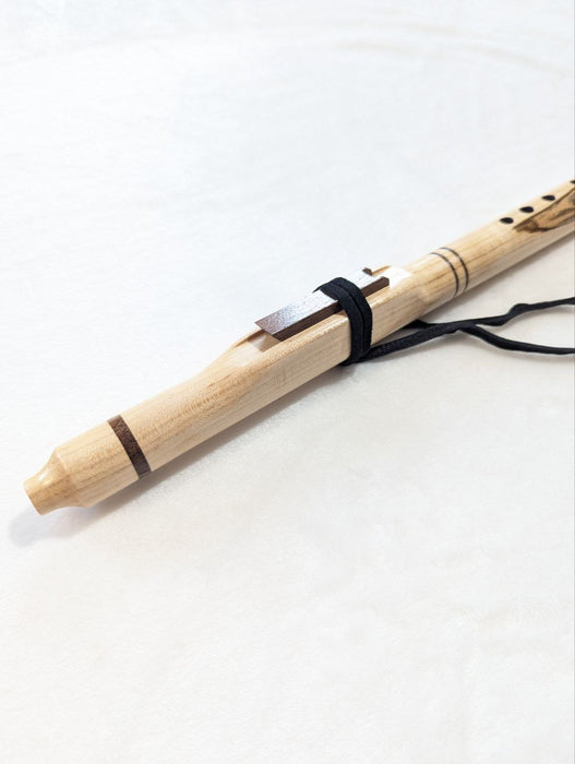 Willow Creek [B4] Native American-Style Flute