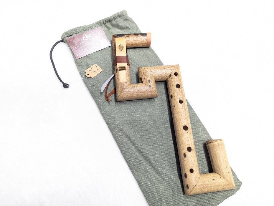 Leo Flutes - Folded Bamboo Flutes -  Native American-Style Flute [F-C#]
