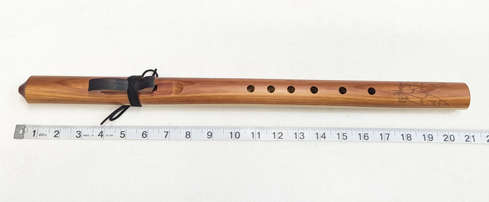 Butch Hall Flutes - Starter Series [G4] Native American-Style Flute - Two Feathers
