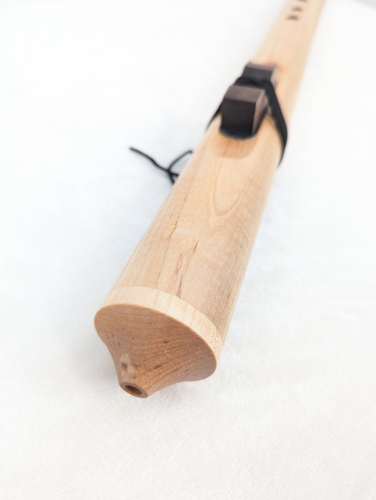 Butch Hall Flutes - Concert Series [D4] Native American-Style Flute